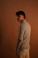 סריג Cable Knit חצי רוכסן – אפור